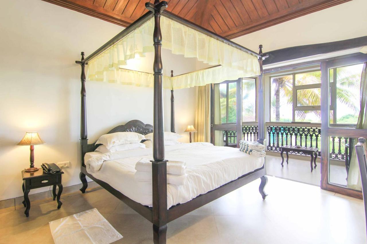 Resort Coqueiral Candolim Exteriör bild
