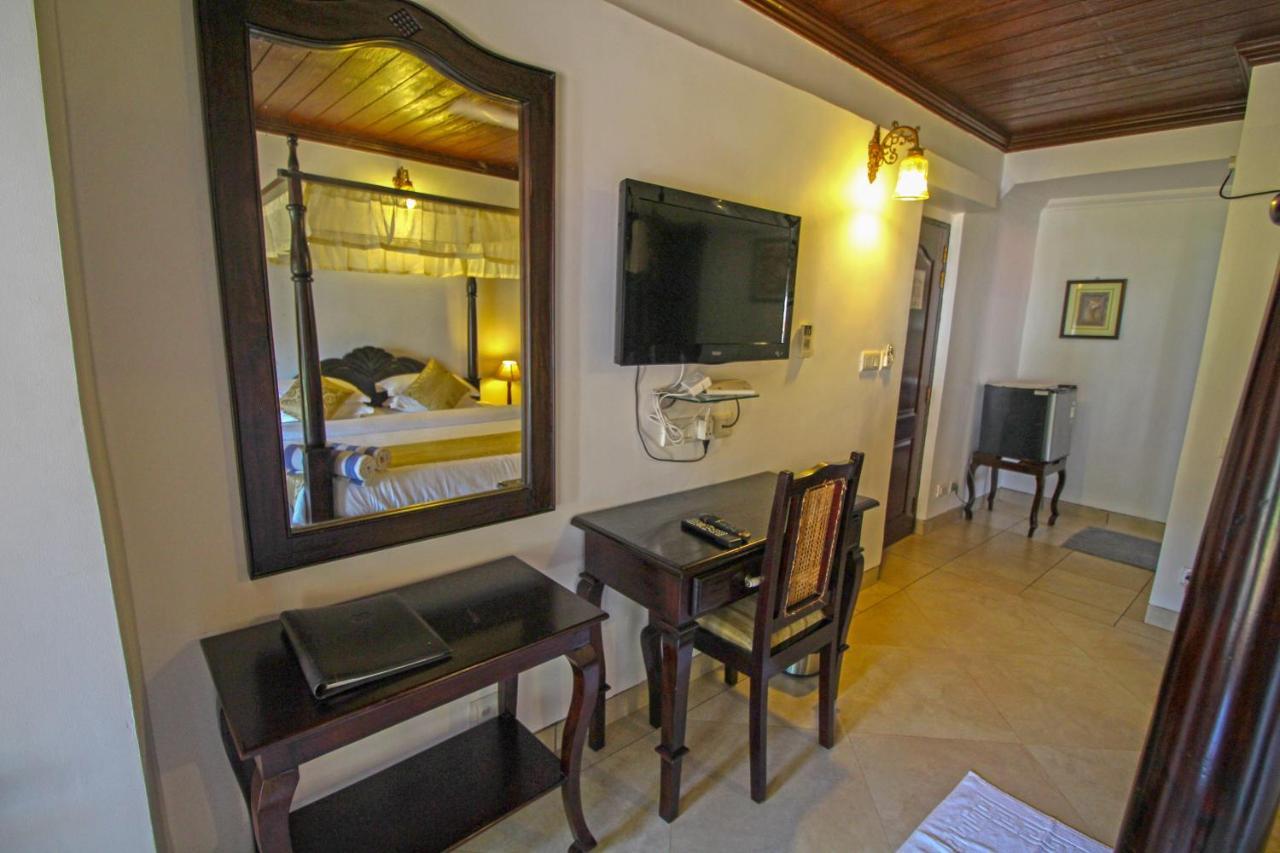 Resort Coqueiral Candolim Exteriör bild