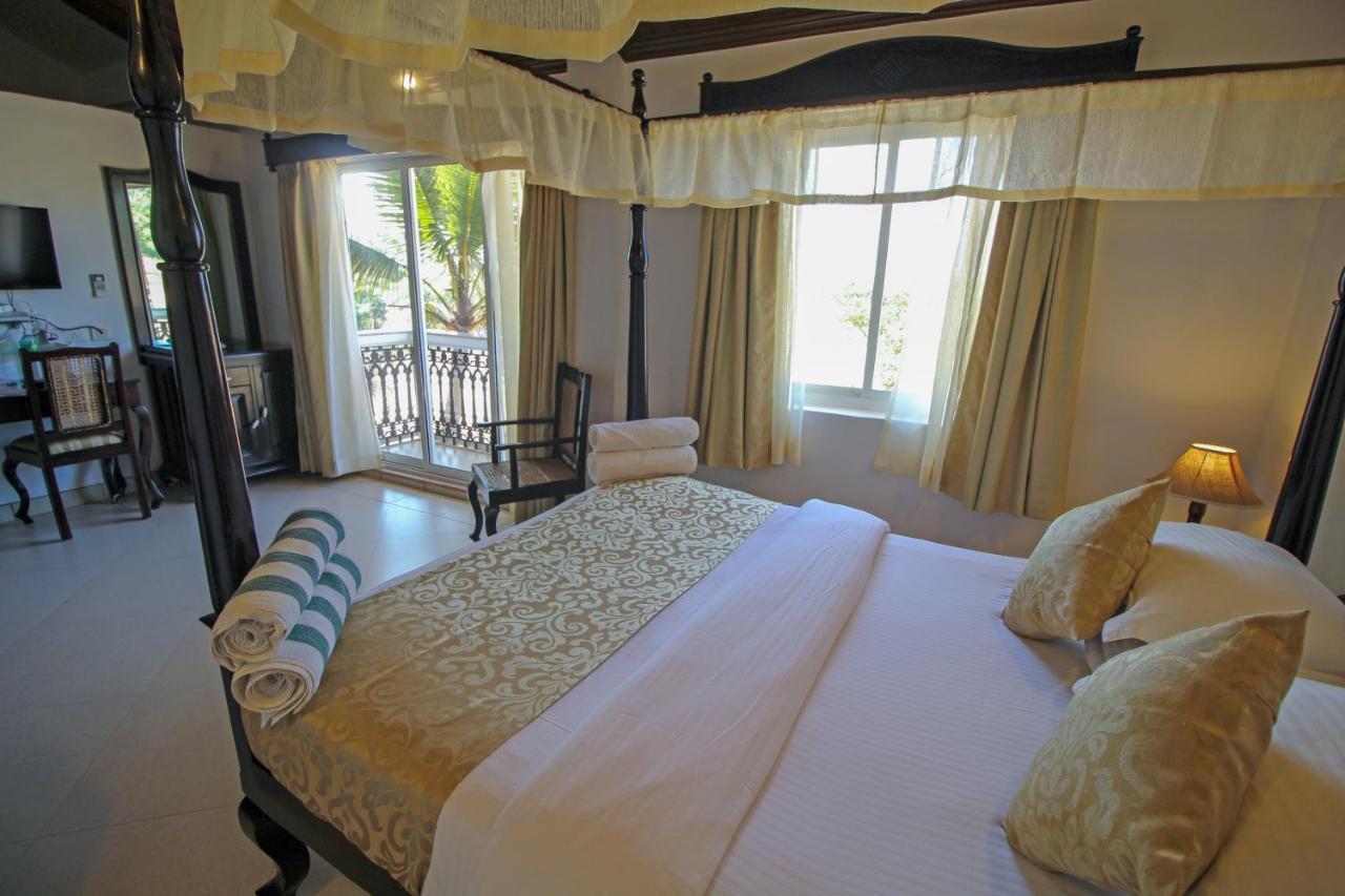 Resort Coqueiral Candolim Exteriör bild